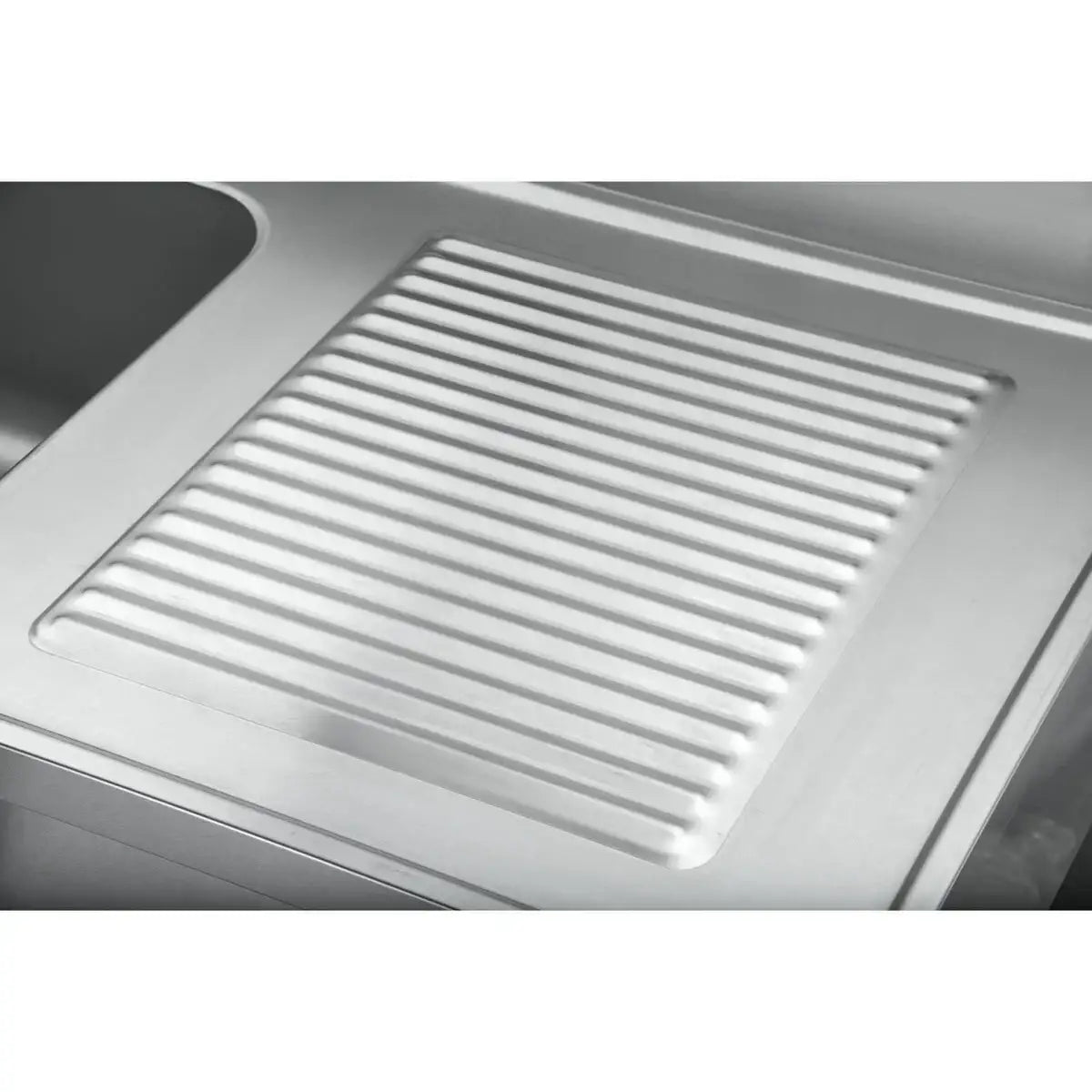 Edelstahl Abtropffläche für Gastronomie Spültisch, robust und hygienisch für Profiküchen