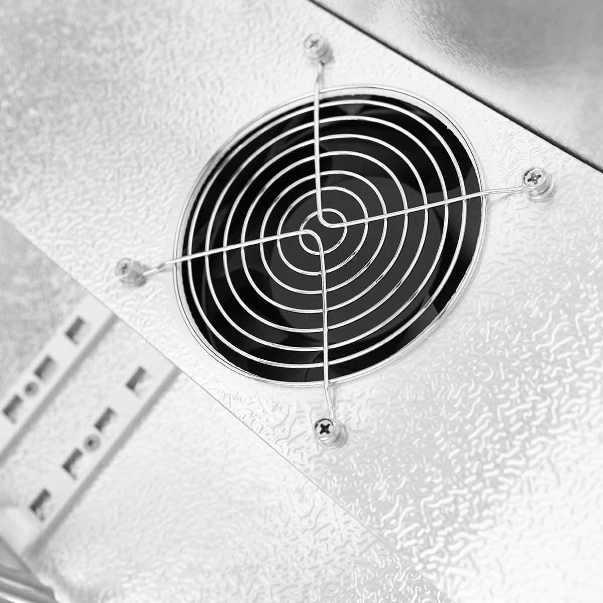 EASYLINE Barkühlschrank 520 schwarz / 3 Glasschiebetüren, Höhe 900 mm