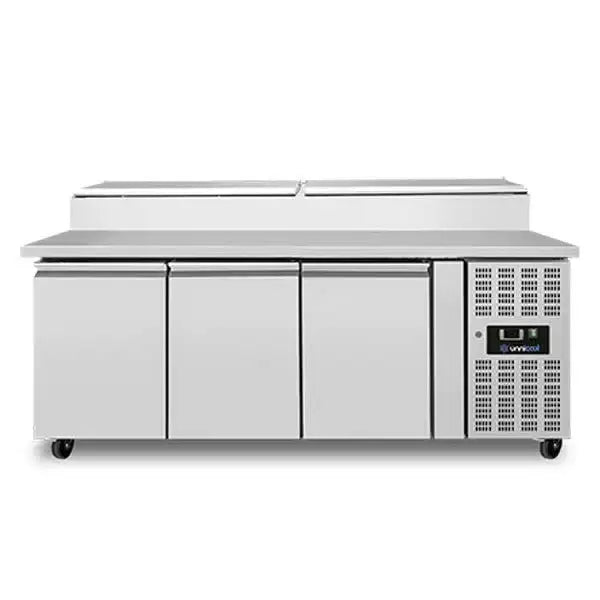 Saladette mit Räder | 3 Türen (1/1 GN) | Oben 8× 1/3 GN | +2°C bis +8°C | Zwangskühlung | Klappdeckel