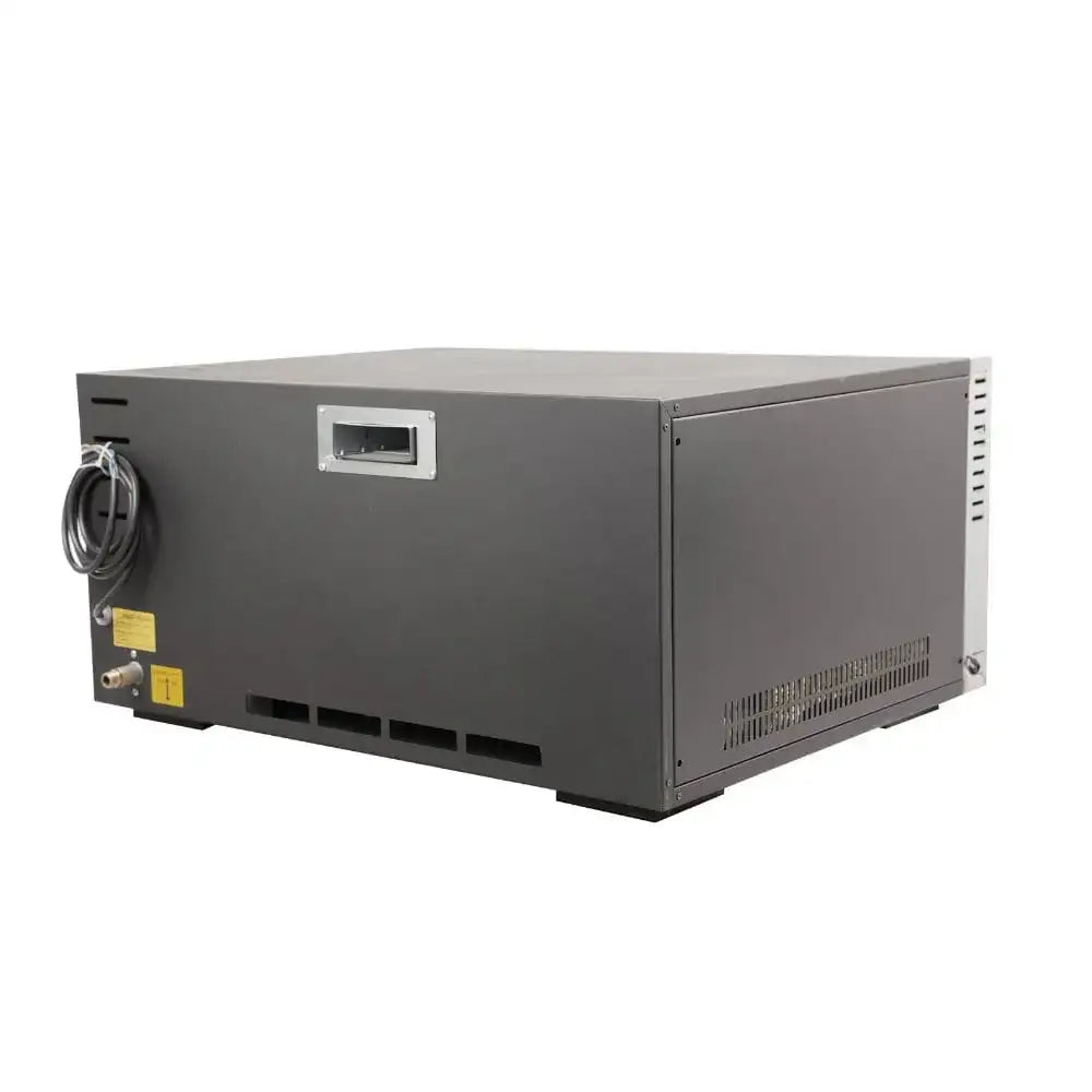 Gastronomiegerät aus Edelstahl, Rückansicht, mit Kabel, ideal für Profiküchen und Gastrobetriebe