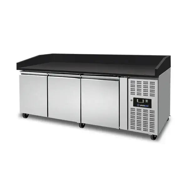 Pizza counter with wheels and 3 doors – black granite – 202 x 80 x 100 cm