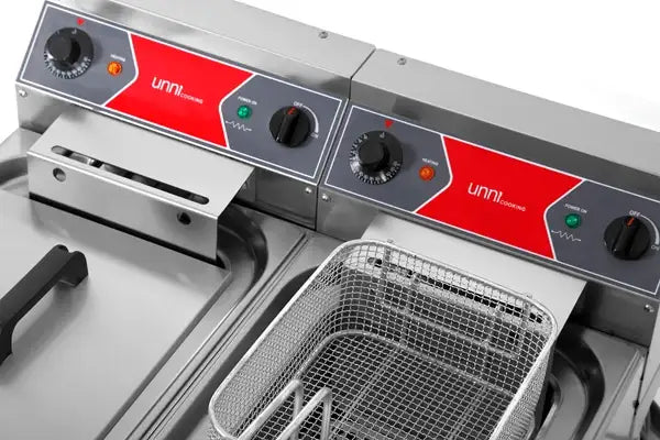 Elektro Fritteuse 2x10 Liter - 700x650x410/550 mm - 2x9 kW - Gastro-Bedarf24 GmbH