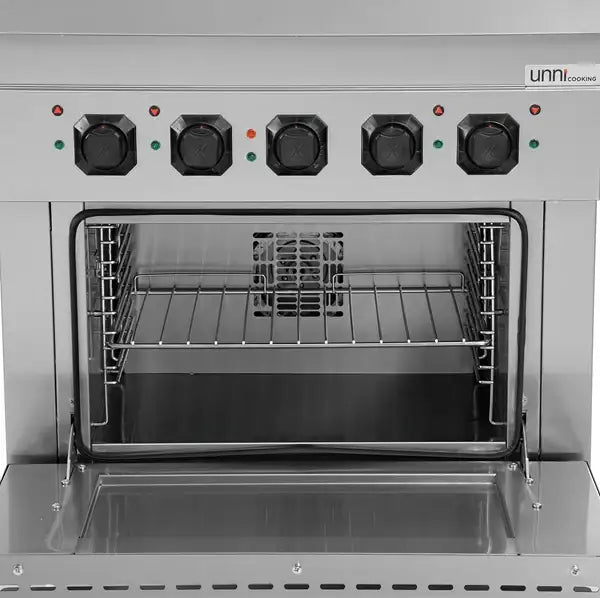 Elektroherd mit 4 Kochfelder und Elektrobackofen - 800x700x850/900 mm - 10,4 kW - Gastro-Bedarf24 GmbH