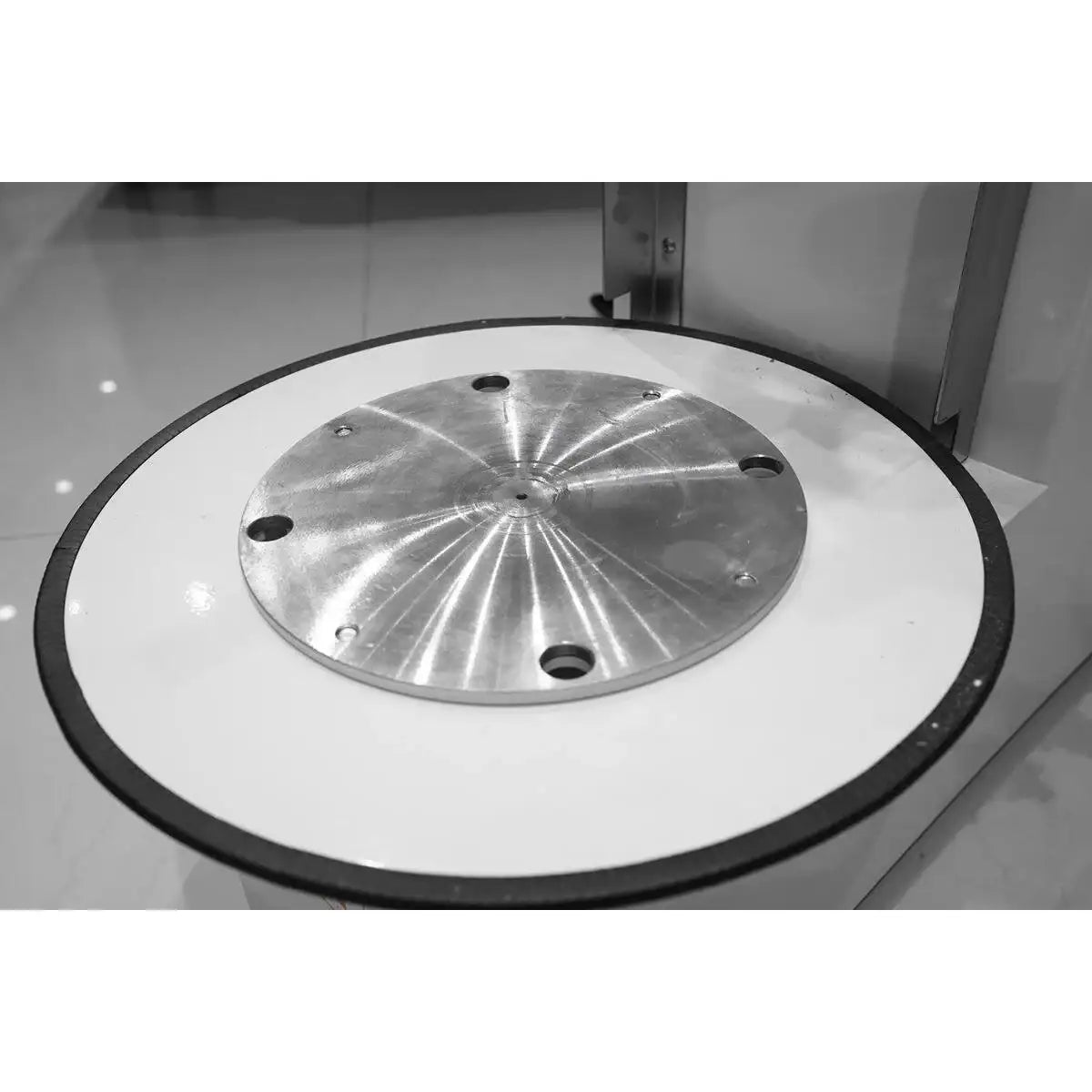 Teigknetmaschine abnehmbarer Kessel - 30 Liter / 400 Volt / 2 Geschwingkeiten, 795 x 445 mm - Gastro-Bedarf24 GmbH