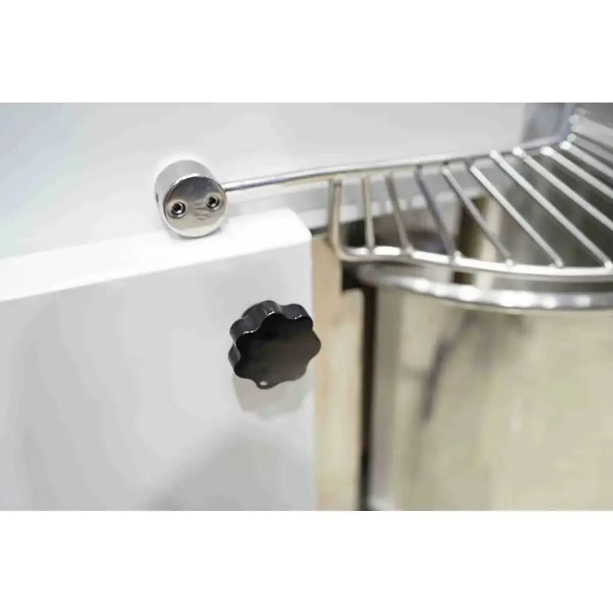 Teigknetmaschine abnehmbarer Kessel - 50 Liter / 400 Volt / 2 Geschwindigkeiten, 940 x 535 mm - Gastro-Bedarf24 GmbH