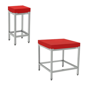 Arbeitstische mit Schneidebrett