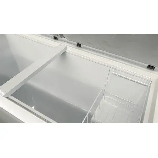 Chest freezer | 558L | White/Stainless steel | -18°C to -25°C | Static cooling