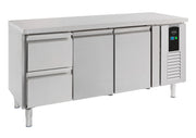 700 Kühltisch 2 Türen Und 2 Schubladen Energy Line - 1795x700x860 mm - 0,3 kW - Gastro-Bedarf24 GmbH