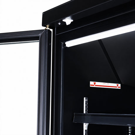 Tiefkühlschrank 3 Glastüren Schwarz JDE-1530F Bl **achtung, Es Liegt Ein Erhöhter Einschatlstrom Vor, Sodass Ein Leitungsschutzschalter Mit C-Charakteristik Erforderlich Ist.** - 1880x710x2003 mm - 1,05 kW - Gastro-Bedarf24 GmbH