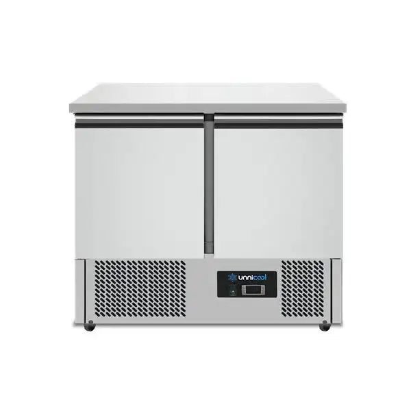 Refrigerated workbench | Wheels and 2 doors (1/1 GN) | +2°C / +8°C | 90x70x85(h) cm