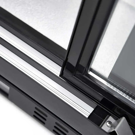 EASYLINE Barkühlschrank 520 schwarz / 2 Glasschiebetüren, Höhe 840 mm - Gastro-Bedarf24 GmbH