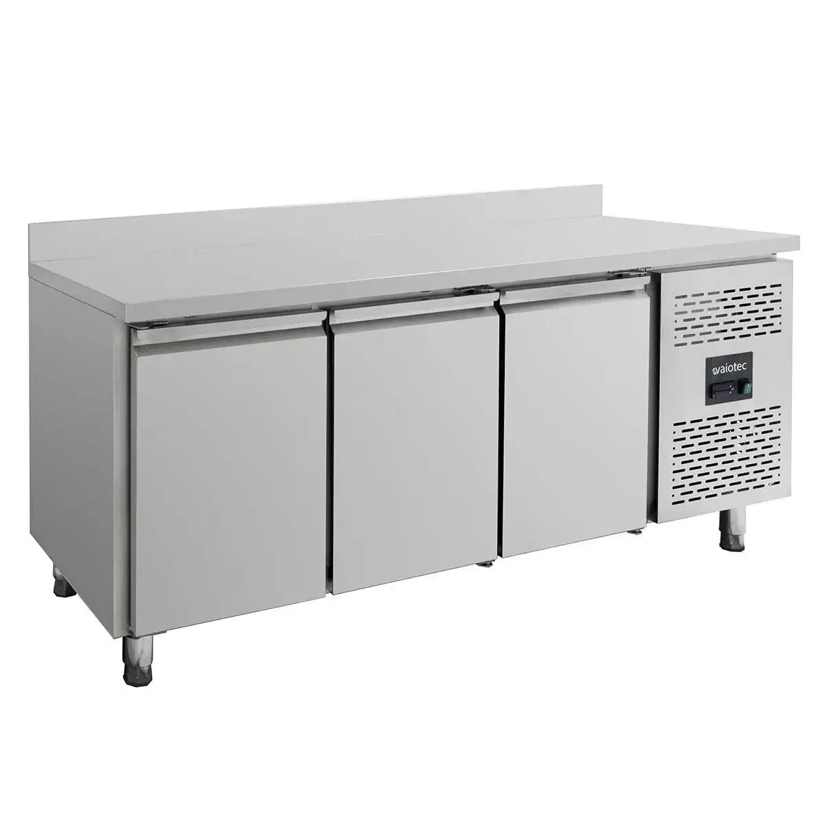Edelstahl-Kühltisch mit drei Türen für professionelle Gastronomie