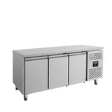 EASYLINE Kühltisch 700 / 3 - türig - Monoblock - Gastro - Bedarf24