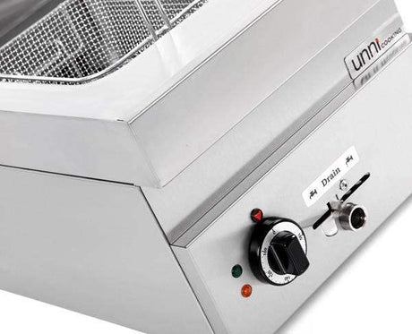 Elektro-Fritteuse 650 - 10 Liter - 400x650x320 mm - 7,5 kW - Gastro-Bedarf24 GmbH