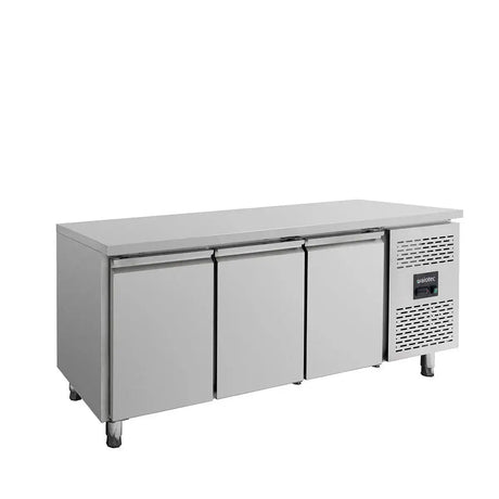 Kühltisch / 3-türig, 1790 x 600 mm - Gastro-Bedarf24 GmbH