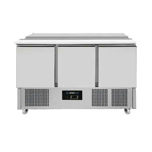 Saladette with wheels – Compact Line, 3 doors | GN compatible - 1370 x 700 x 870 mm