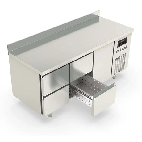 TOPLINE Kühltisch / 3-fach GN1/1 mit 4 Schubladen / 1 Tür & Aufkantung, 1795 x 700 mm - Gastro-Bedarf24 GmbH
