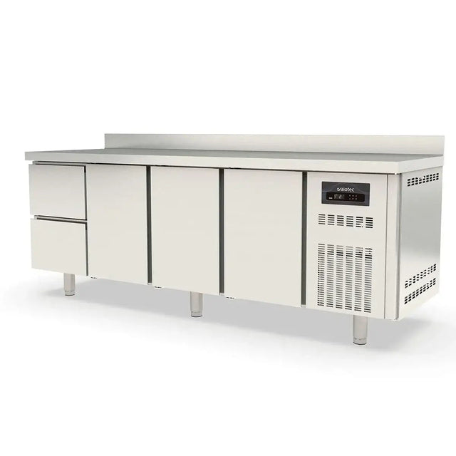 TOPLINE Kühltisch / 4-fach GN1/1 mit 2 Schubladen / 3 Türen & Aufkantung, 2245 x 700 mm - Gastro-Bedarf24 GmbH