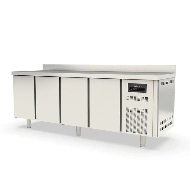TOPLINE Kühltisch / 4-fach GN1/1 mit 4 Türen & Aufkantung, 2245 x 700 mm - Gastro-Bedarf24 GmbH