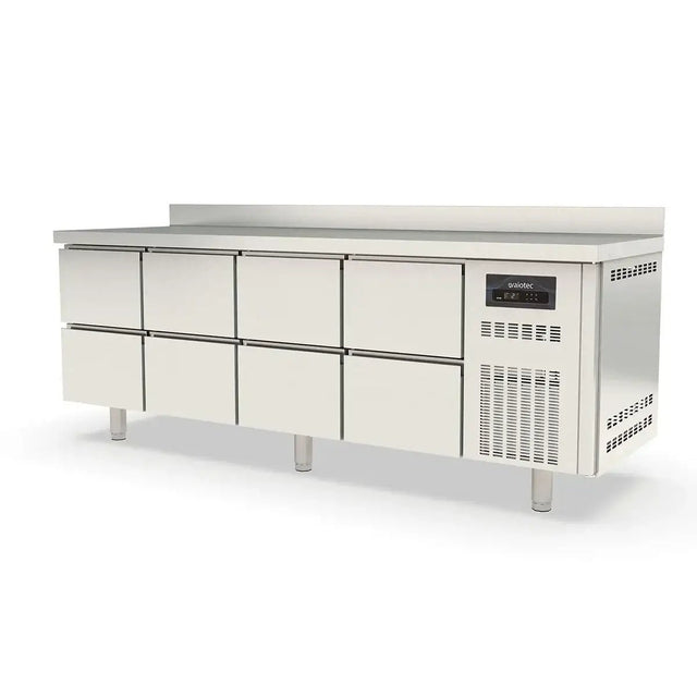 TOPLINE Kühltisch / 4-fach GN1/1 mit 8 Schubladen & Aufkantung, 2245 x 700 mm - Gastro-Bedarf24 GmbH