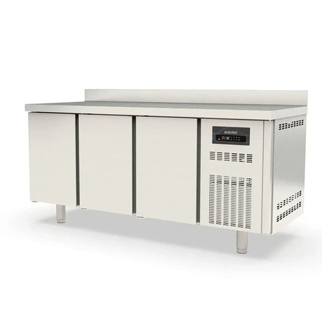 TOPLINE Tiefkühltisch / 3-fach GN1/1 mit 3 Türen & Aufkantung, 1795 x 700 mm - Gastro-Bedarf24 GmbH