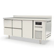 TOPLINE Tiefkühltisch / 3-fach GN1/1 mit 4 Schubladen / 1 Tür & Aufkantung, 1795 x 700 mm - Gastro-Bedarf24 GmbH